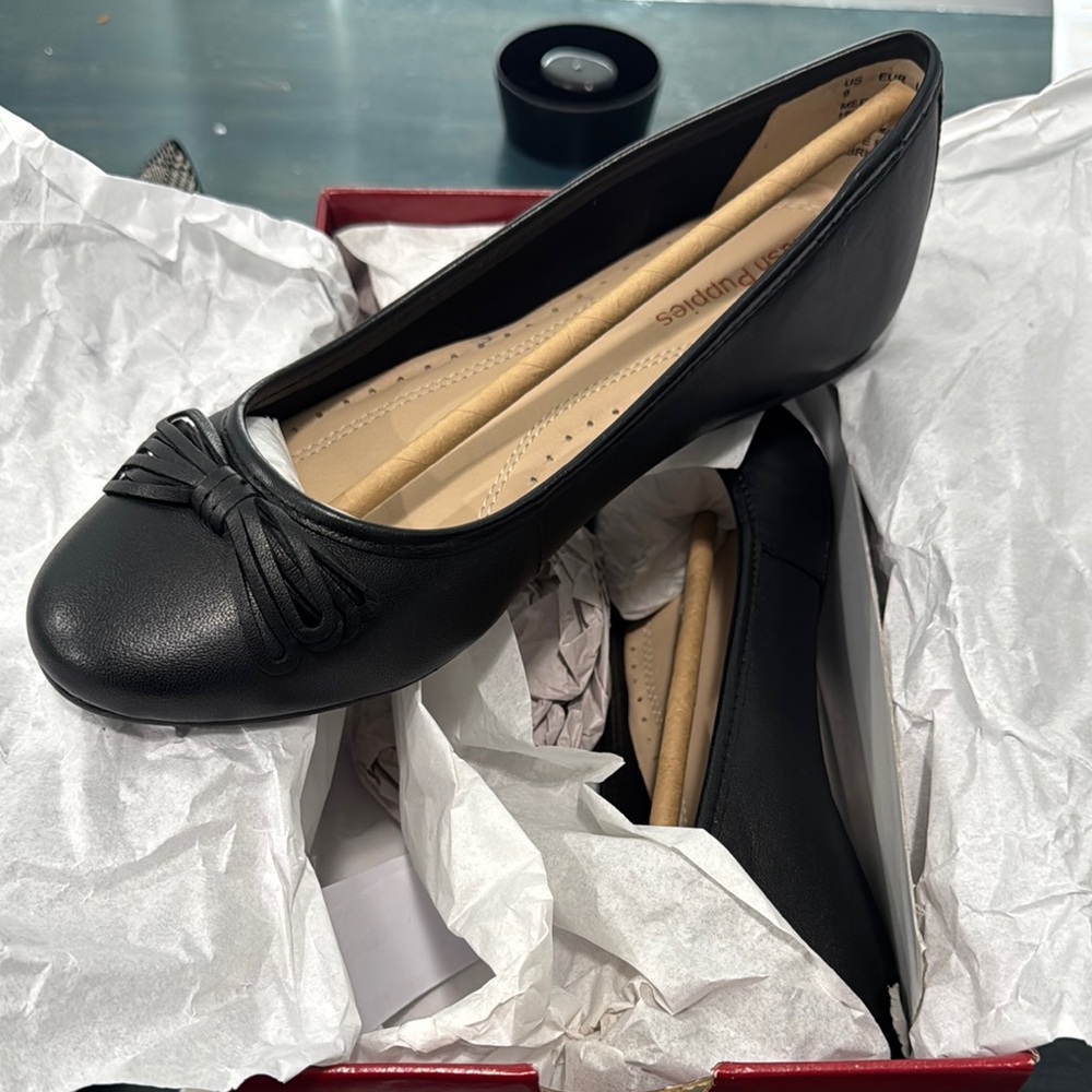 Hush Puppies ballet flats 9.5 women’s